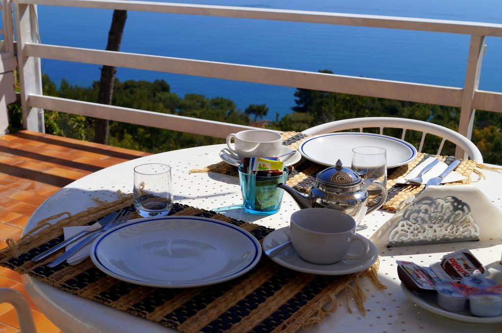 Bed and Breakfast Sea View Sirolo Di Amedeo Экстерьер фото